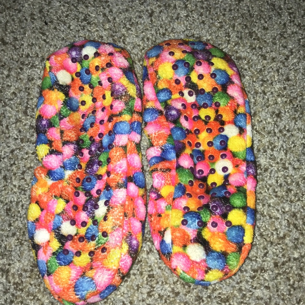 Slippers - Picture 2 of 2